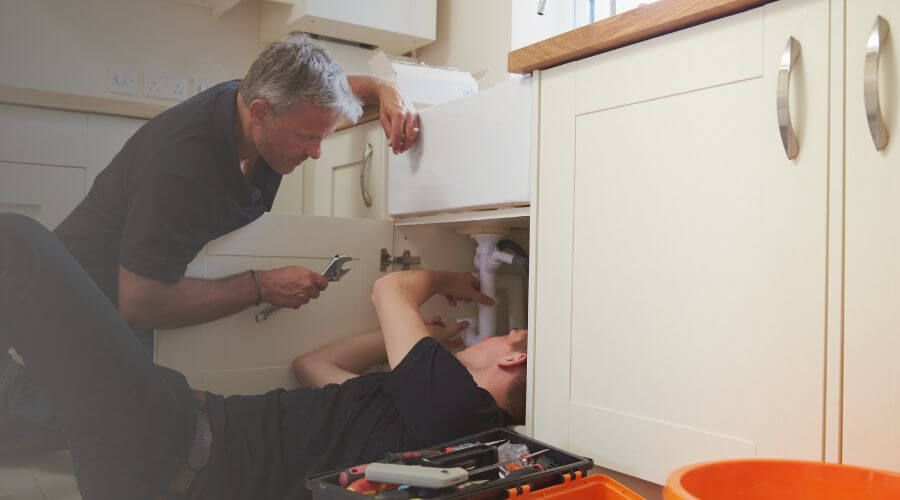 Professional burst pipe repair services in Bridgeport, IL